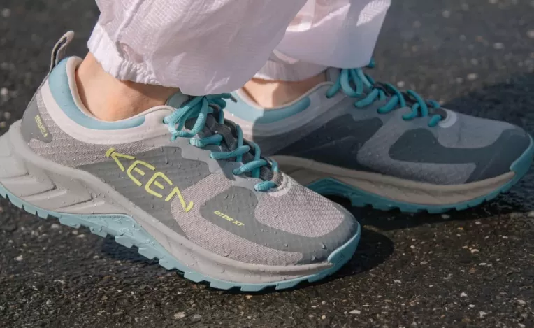 Women KEEN Shoes | Women's Versacore Waterproof Shoe   |  Plaza Taupe/Orange Pepper
